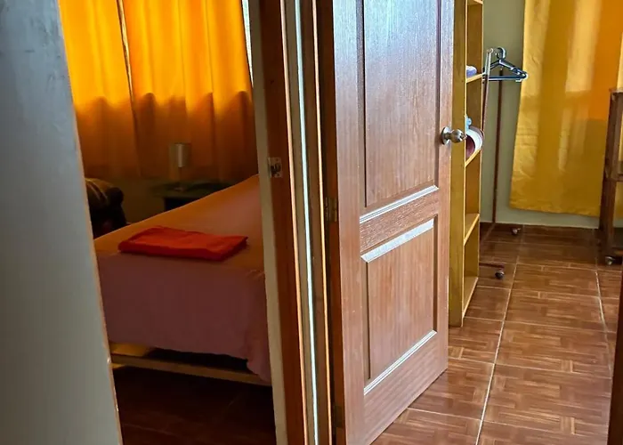 New Colorful & Artsy Home, Fam Perfect, Great Wifi For Working