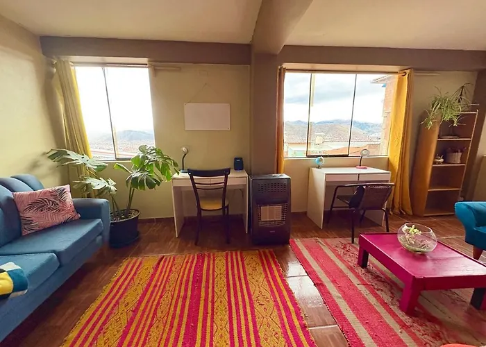 Apartamento New Colorful & Artsy Home, Fam Perfect, Great Wifi For Working *