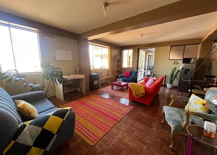 New Colorful & Artsy Home, Fam Perfect, Great Wifi For Working Apartamento *
