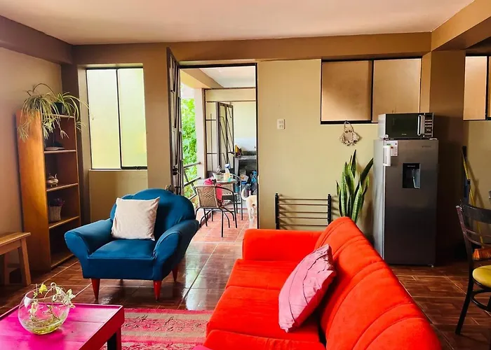 Apartamento New Colorful & Artsy Home, Fam Perfect, Great Wifi For Working